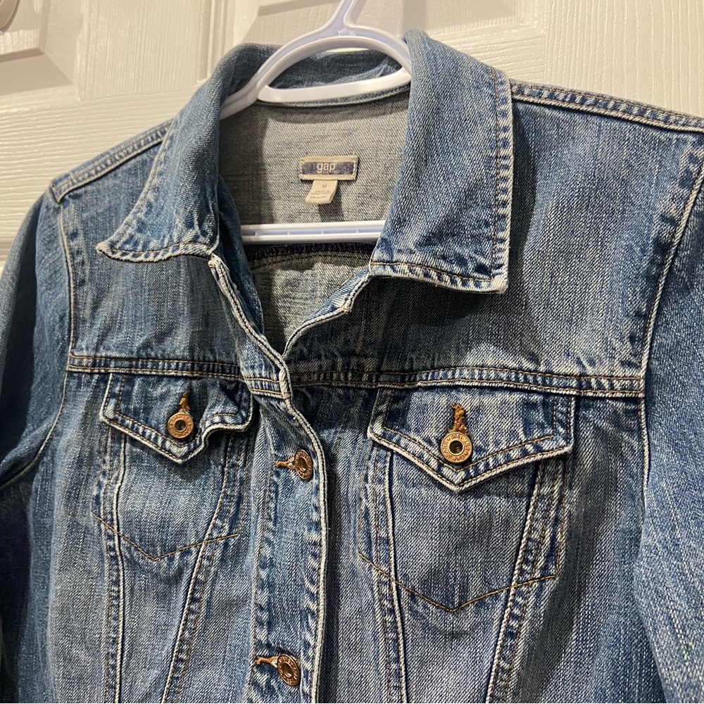 Y2K 2002 the GAP Denim Jean Jacket Women’s Size Medium Made in Hong Kong - Picture 3 of 9
